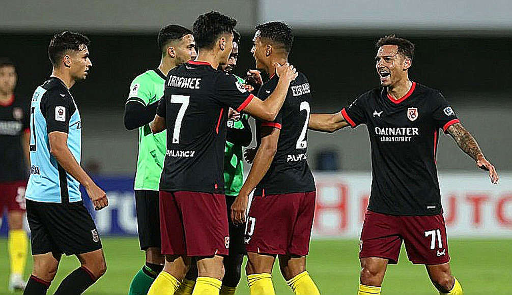 Thành công của tuyển Việt Nam đang che khuất lỗ hổng tài chính của V.League