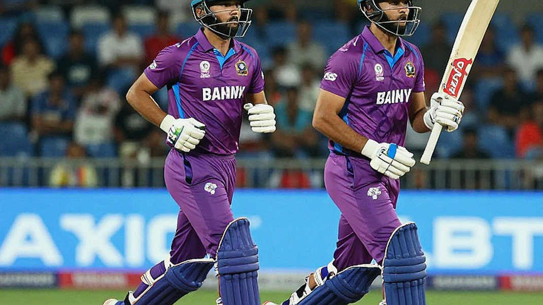 Ba giây ở ASIAD: Khi làng Liên Minh Việt Nam bước qua cánh cửa bạc