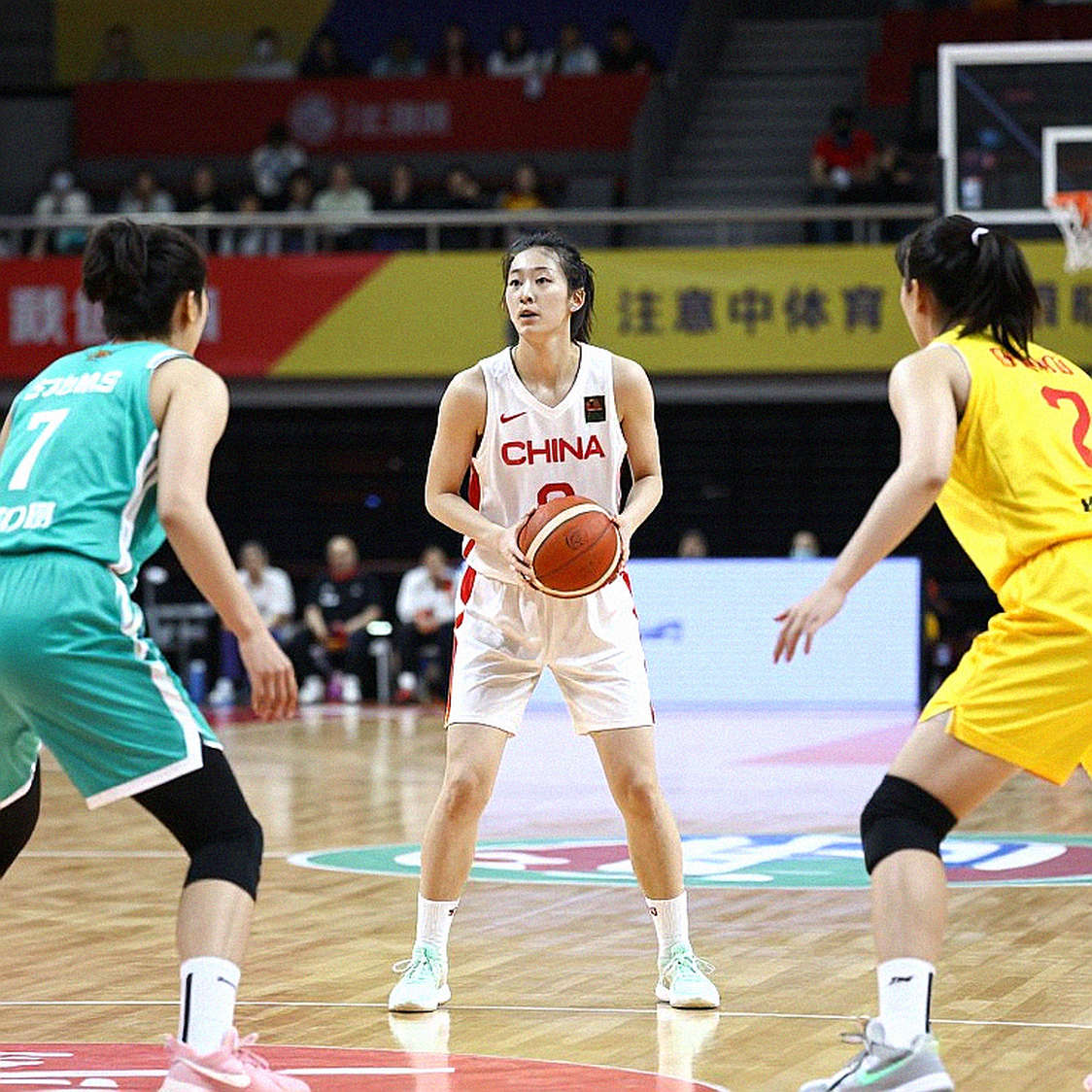 Nước Ý của Mancini: Bản sắc chưa thành hình và cuộc kiểm tra mang tên Pháp
