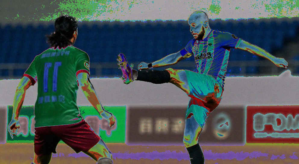 Quang Hải vắng mặt tại FIFA ASEAN Cup: Bài toán tiền vệ và nỗi lo mang tên Hoàng Đức